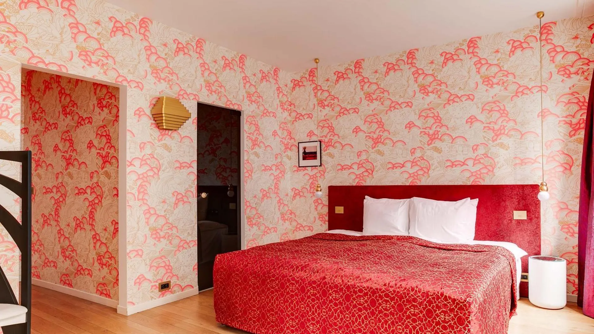 Small Luxury Hotel De Witte Lelie Antwerp