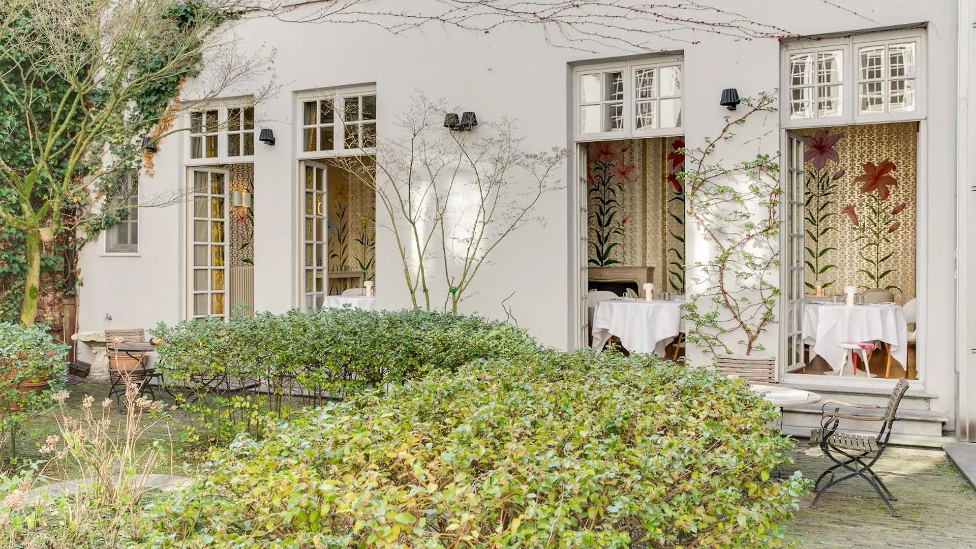 Small Luxury Hotel De Witte Lelie Antwerp 4*,  Belgium