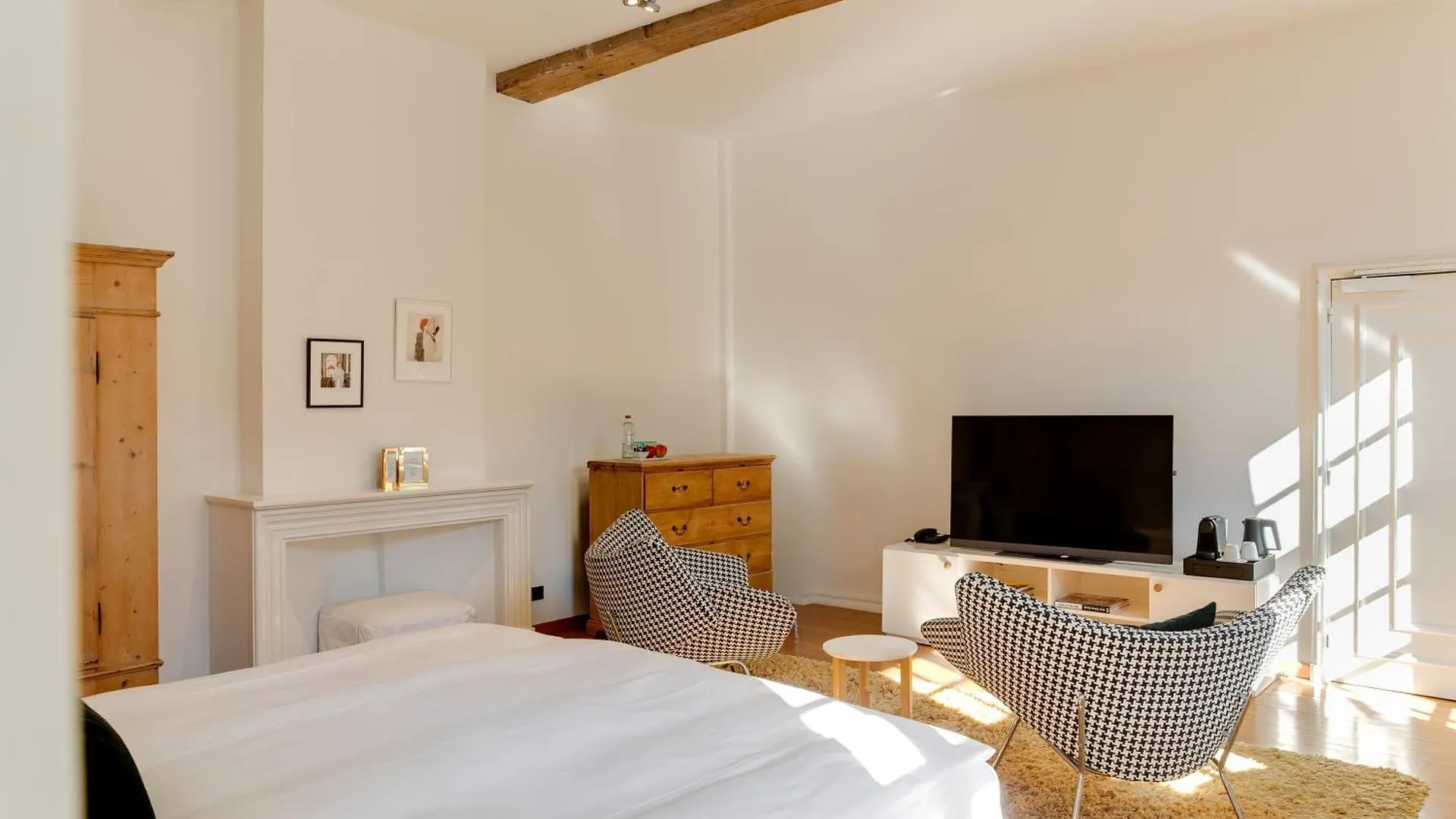 Small Luxury Hotel De Witte Lelie Antwerp 4*,