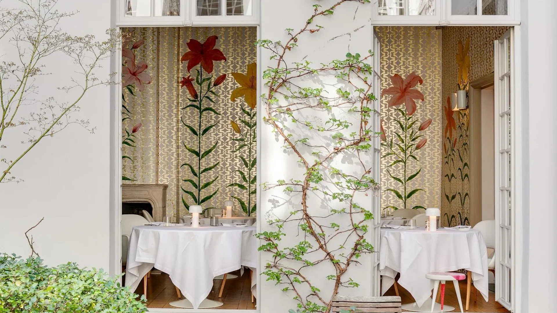 Small Luxury Hotel De Witte Lelie Antwerp 4*,  Belgium